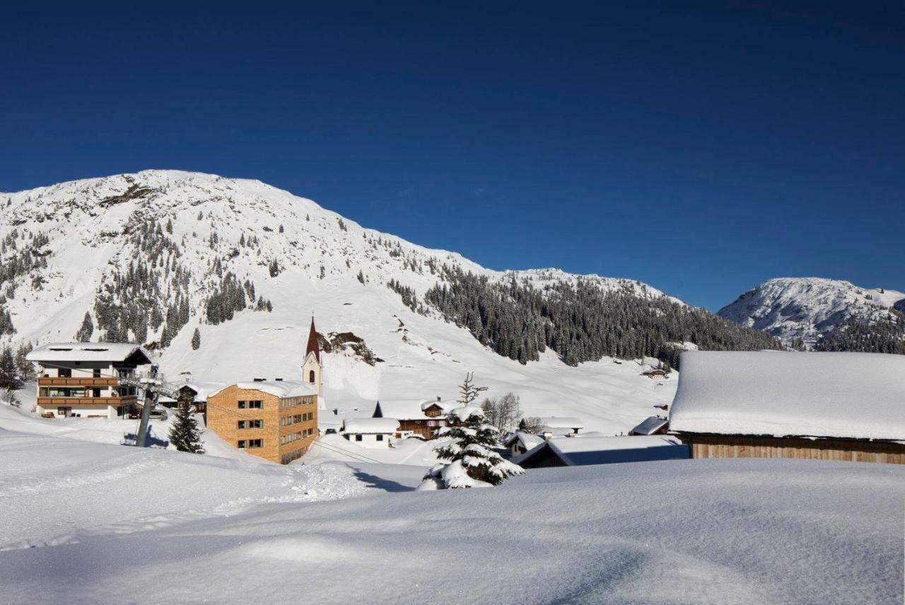 Warthsap Apartmenthaus Warth  Esterno foto